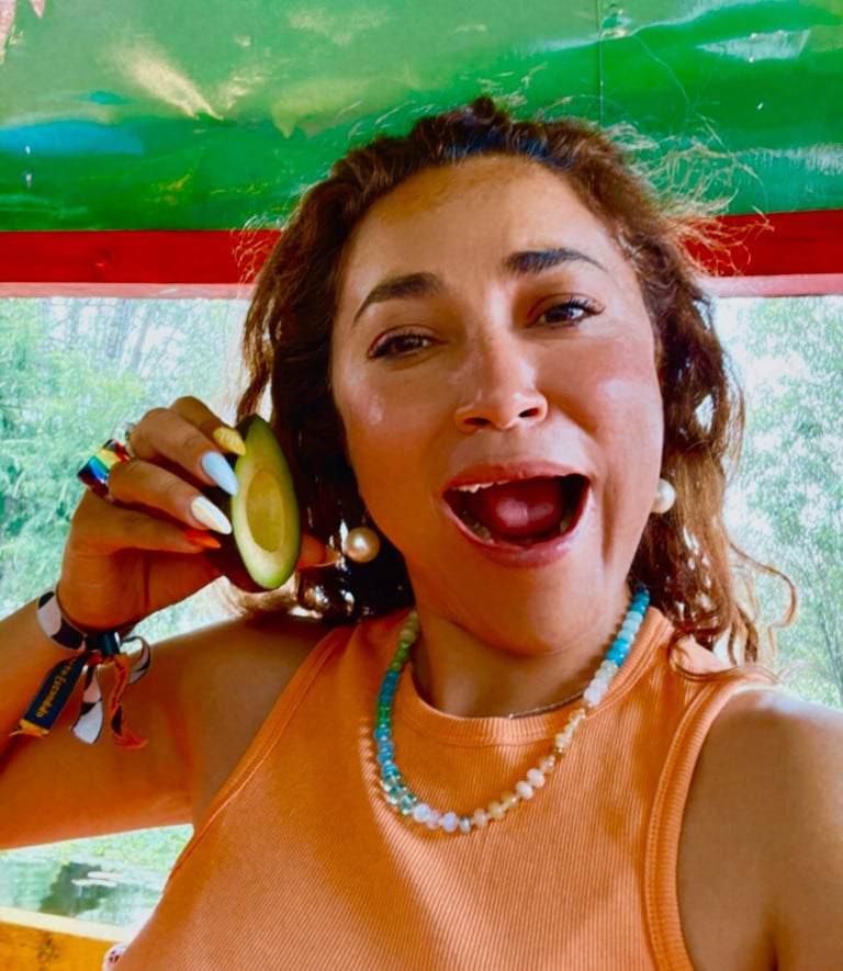 Laila Navarro – Pies Descalzos